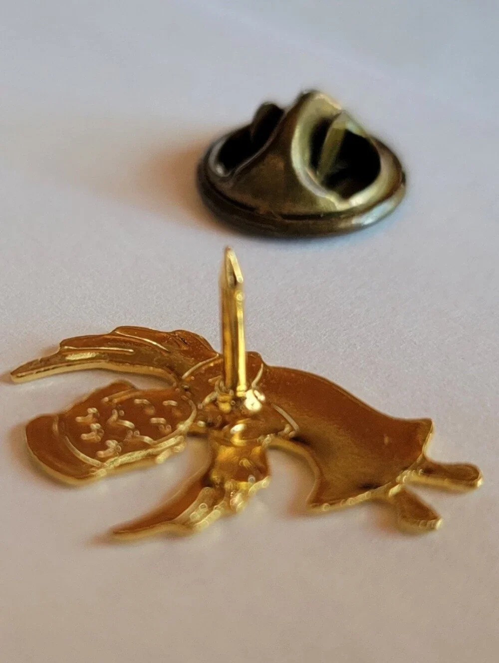 Gold Angel Lapel Pin